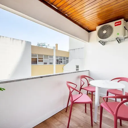 Apartment Amarelo By Olala Homes